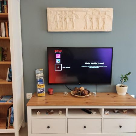 Central & Comfortable, 70M² Apt In Neos Kosmos Athens Ngoại thất bức ảnh